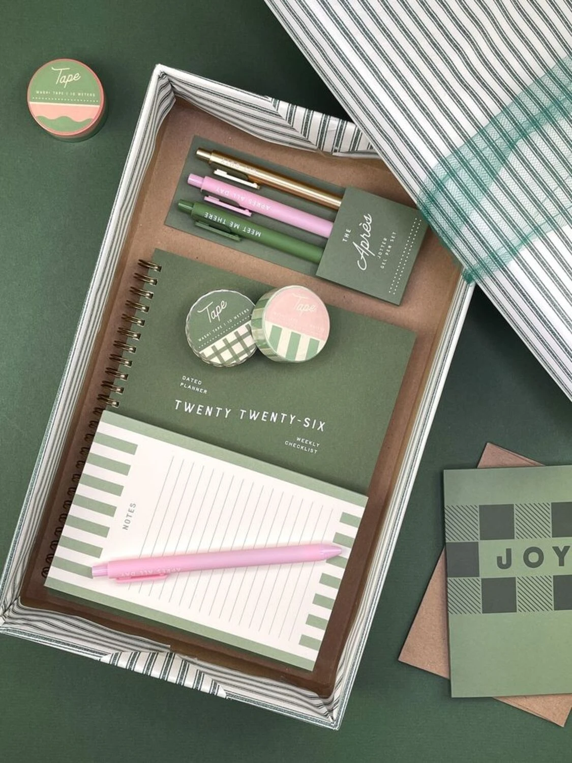 10 Unique Easter Day Gift Ideas for Friends and Coworkers for 2026 8 a notebook pen set as easter day gift
