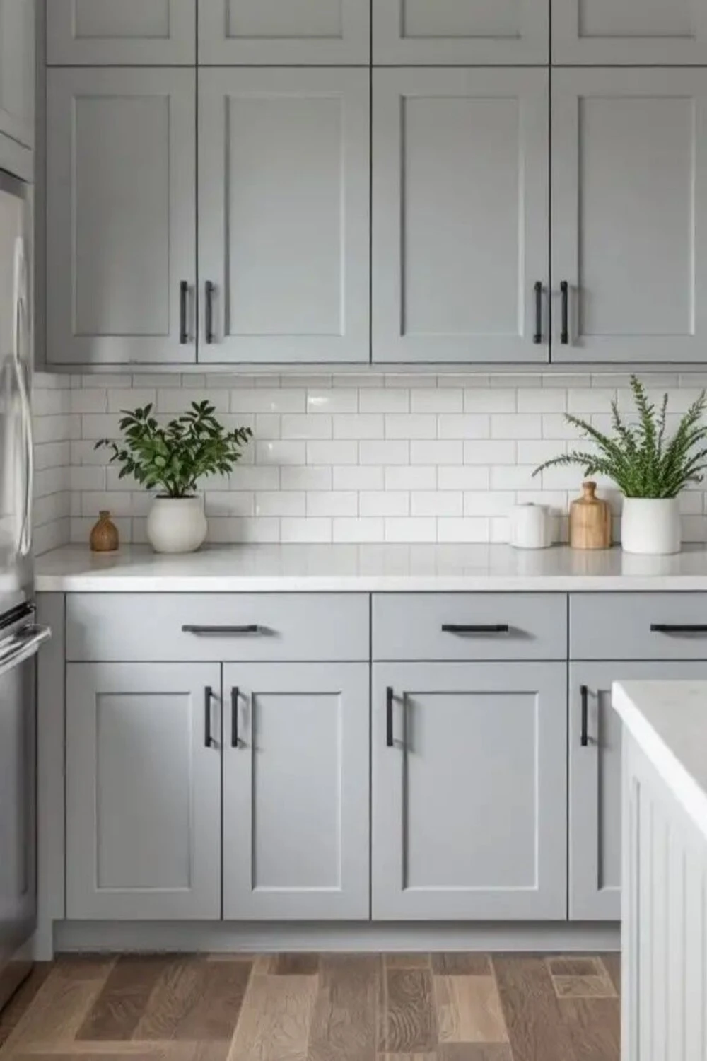 Light Grey Kitchen Inspiration: 10 Ideas for a Modern, Airy Space 10 a light grey kitchen with minimal decor