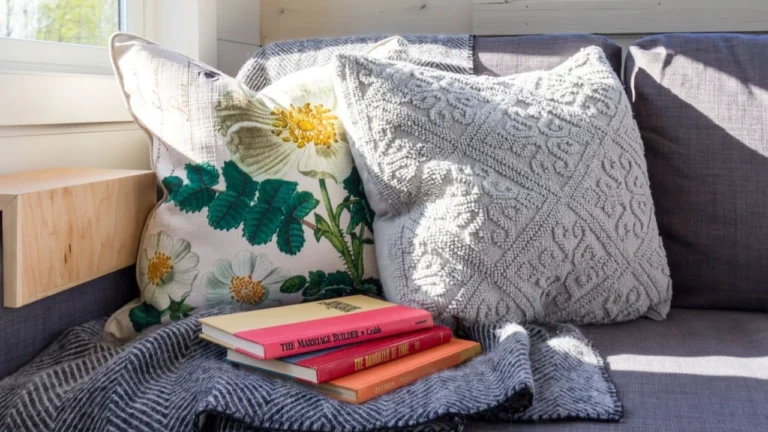 How to Design a Dreamy Window-Seat Reading Nook: The Windows That Make It Work 4 reading nook near windows with blanket pillows